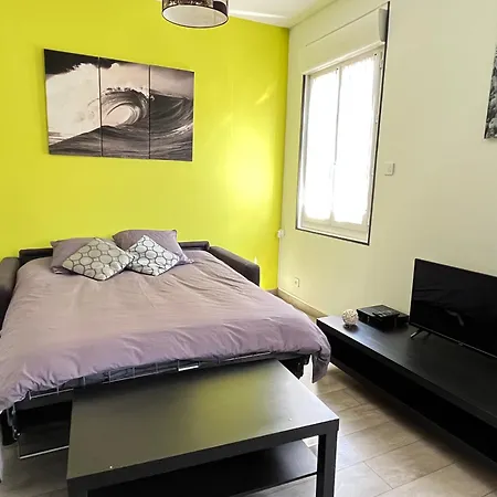 Esprit Libre, Beau 2 Pieces Climatise