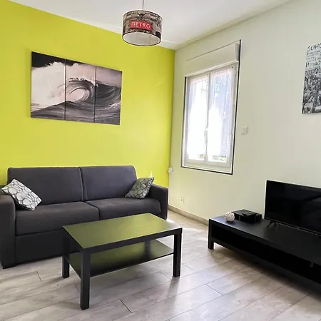 Esprit Libre, Beau 2 Pieces Climatise