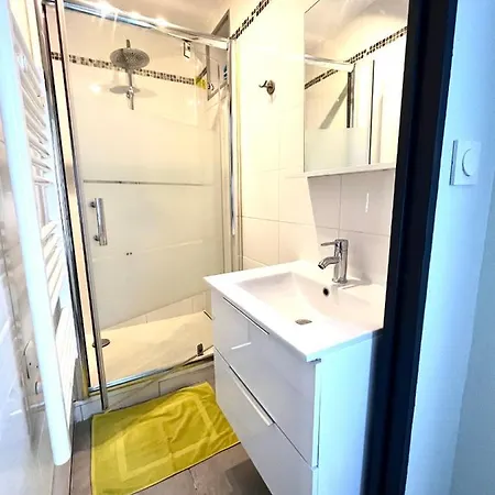Apartment Esprit Libre, Beau 2 Pieces Climatise